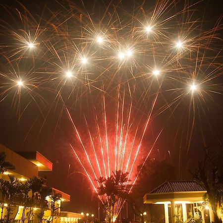 Tanjung Plaza Hotel Prigen Zewnętrze zdjęcie